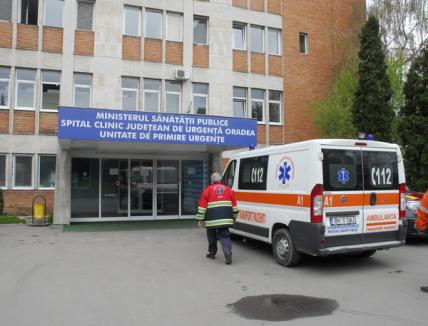 Bolojan ţine cu Cseke în conflictul cu şeful CAS, care "interzice accesul bolnavilor la servicii medicale de urgenţă"
